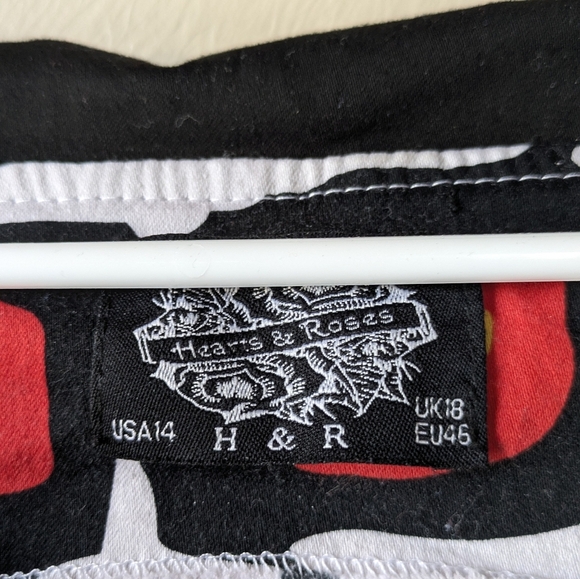 HEARTS AND ROSES Rockabilly Swing Dress, Vintage Pin-Up Vibes, "Hot Coals", XL - Picture 5 of 10